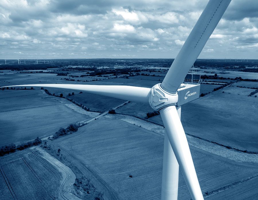 East and west pursue divergent scaling philosophies | Windpower